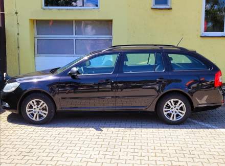 Škoda - Octavia