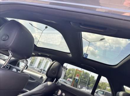 Mercedes-Benz - E-class