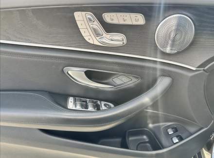 Mercedes-Benz - E-class