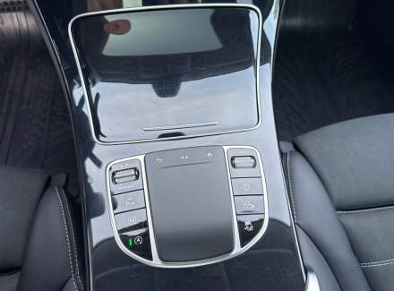 Mercedes-Benz - GLC