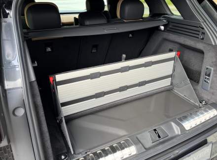 Land Rover - Range Rover Sport