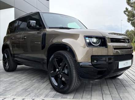 Land Rover - Defender