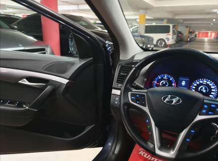 Hyundai - i40