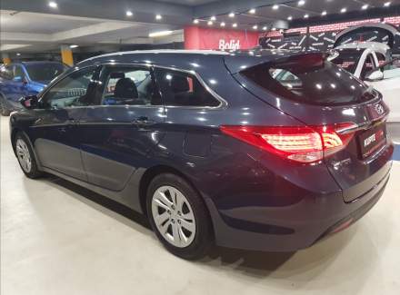 Hyundai - i40