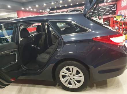 Hyundai - i40