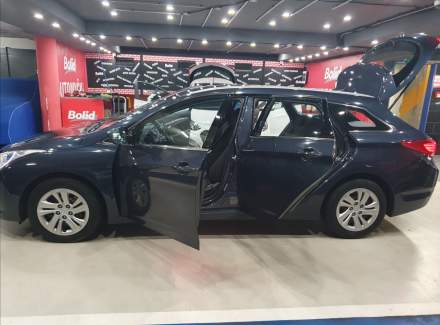 Hyundai - i40