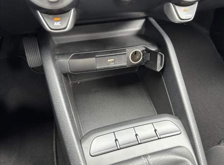 Kia - Rio
