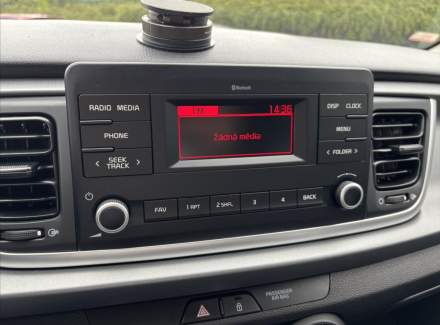 Kia - Rio