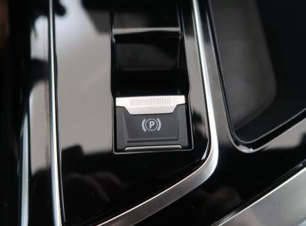 Peugeot - 3008