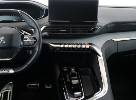 Peugeot - 3008