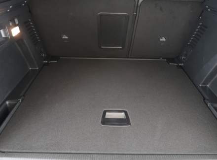 Peugeot - 3008