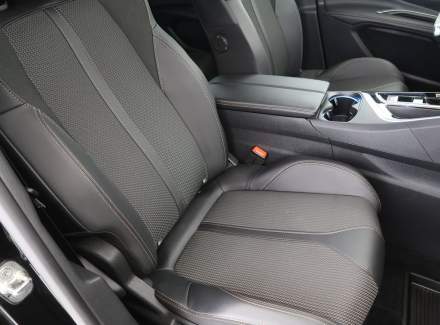 Peugeot - 3008
