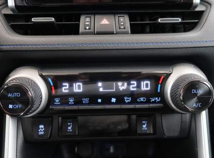 Toyota - RAV 4