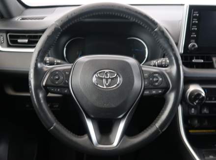Toyota - RAV 4