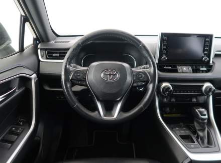Toyota - RAV 4