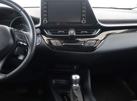 Toyota - C-HR