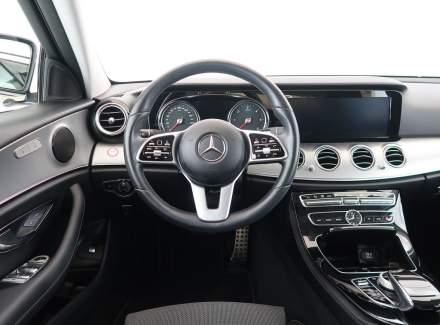 Mercedes-Benz - E-class