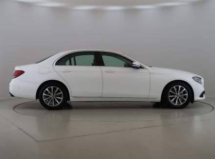 Mercedes-Benz - E-class