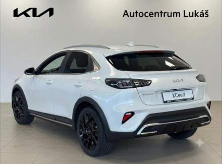 Kia - XCeed
