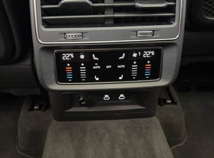 Audi - Q7