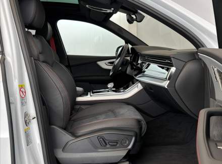 Audi - Q7