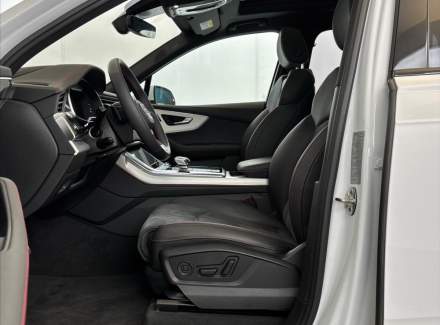 Audi - Q7