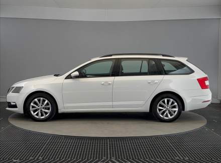 Škoda - Octavia