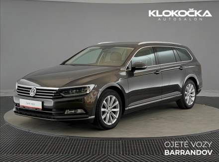 Volkswagen - Passat