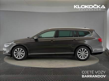 Volkswagen - Passat