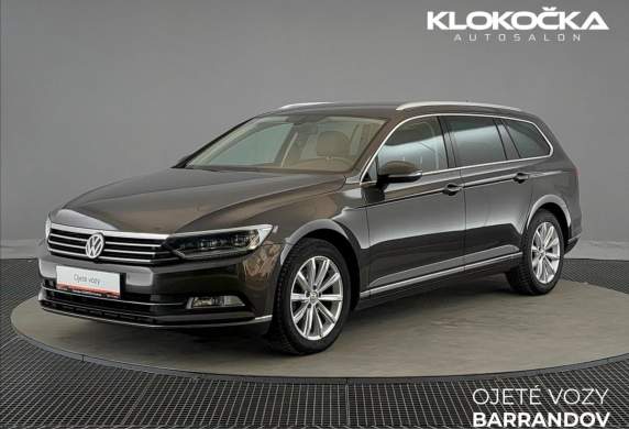 Volkswagen - Passat