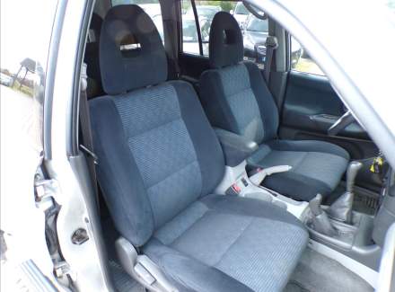 Mitsubishi - Pajero