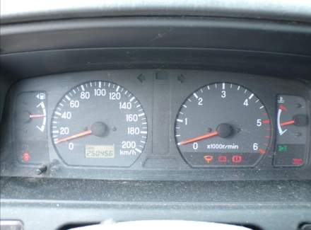 Mitsubishi - Pajero