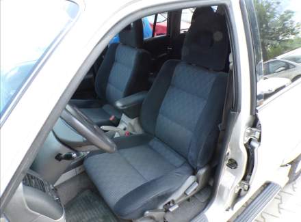 Mitsubishi - Pajero