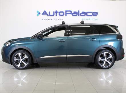 Peugeot - 5008