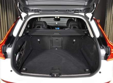 Volvo - XC60