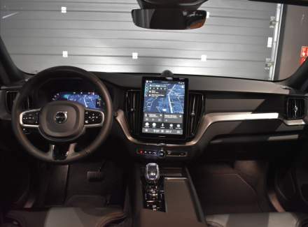 Volvo - XC60