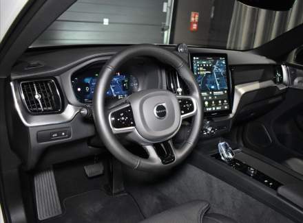 Volvo - XC60