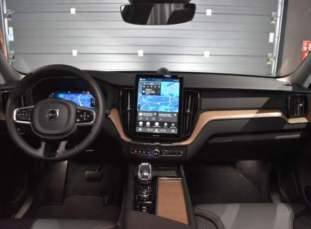 Volvo - XC60
