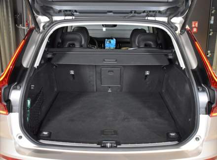 Volvo - XC60