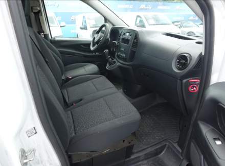 Mercedes-Benz - Vito