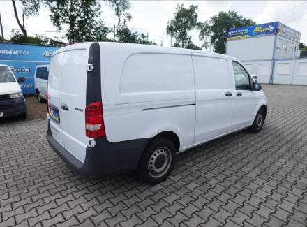 Mercedes-Benz - Vito