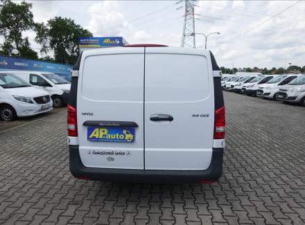 Mercedes-Benz - Vito