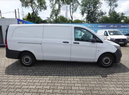 Mercedes-Benz - Vito