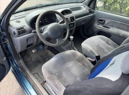 Renault - Clio