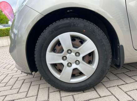 Kia - Venga