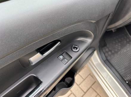 Kia - Venga