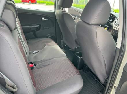 Kia - Venga