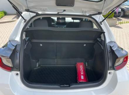 Toyota - Yaris
