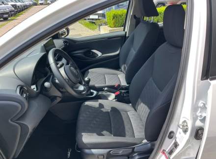 Toyota - Yaris