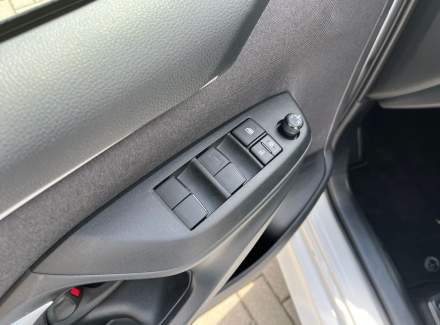 Toyota - Yaris